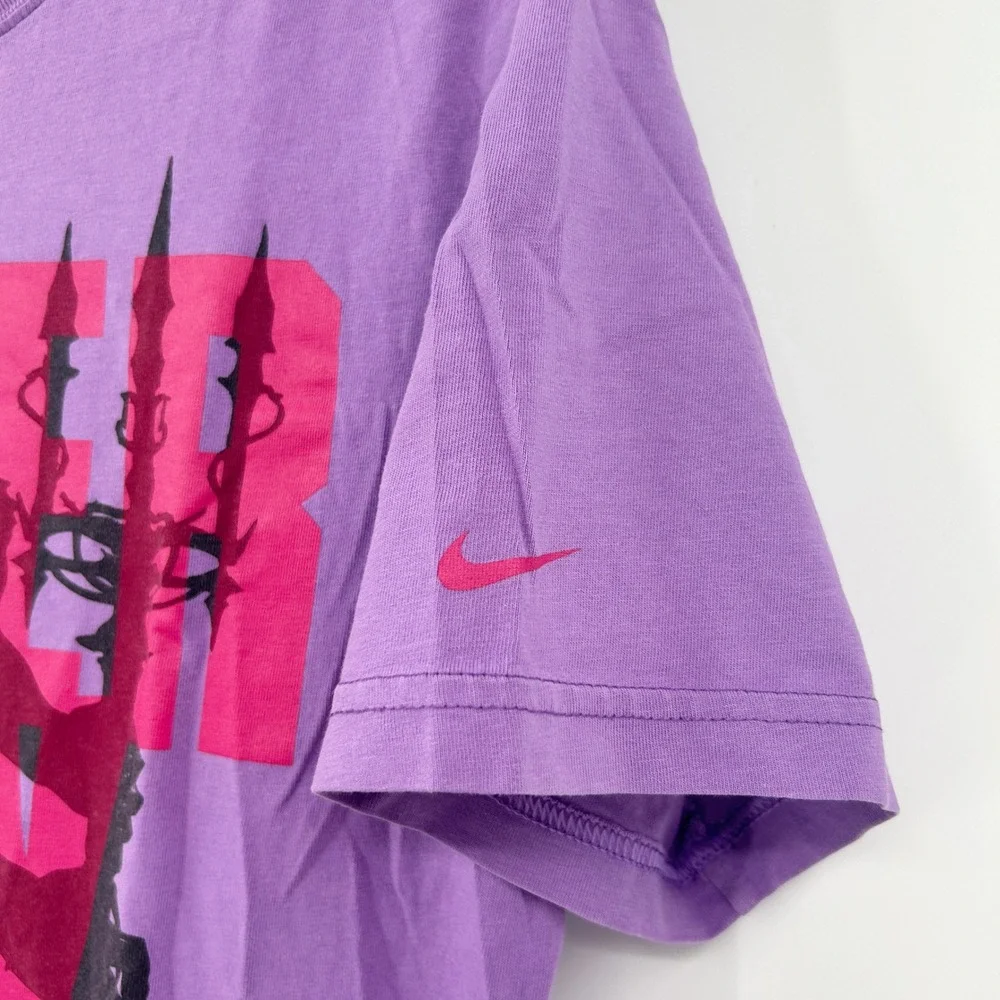 Nike Mens Never Say Die Yeah I Sez It Devil Graphic Manchester T Shirt‎ Size M